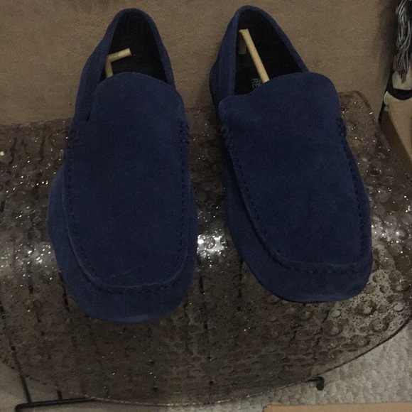 Nice Kenneth Cole Blue suede shoes